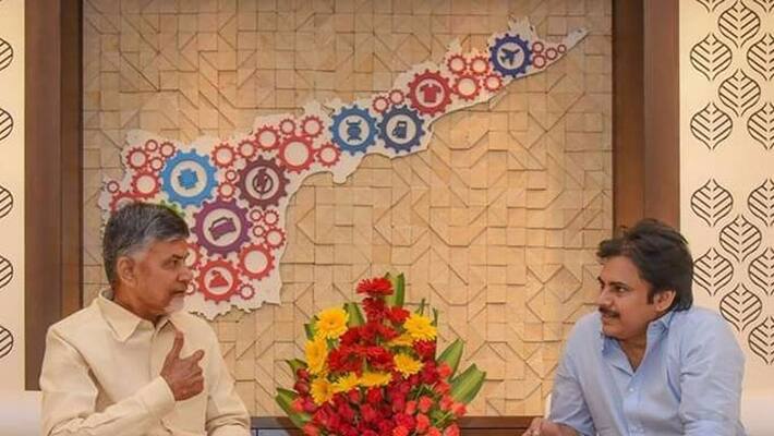 Jana sena Chief Pawan Kalyan To meet TDP President Chandrababu naidu Jana sena Chief Pawan Kalyan To meet TDP President Chandrababu naidu