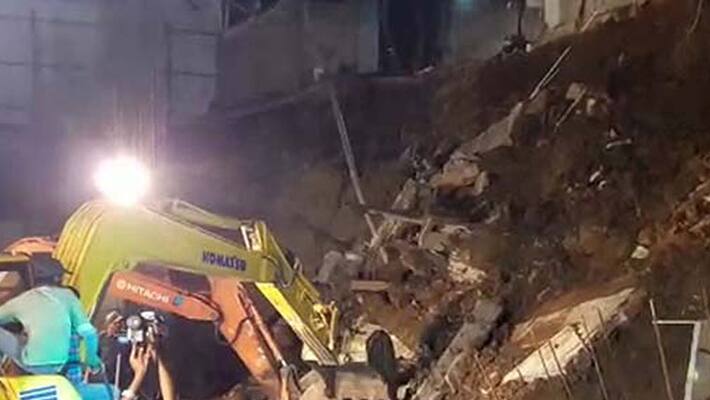 Pune: Death toll rises to 15 as wall collapses in Kondhwa area Pune: Death toll rises to 15 as wall collapses in Kondhwa area