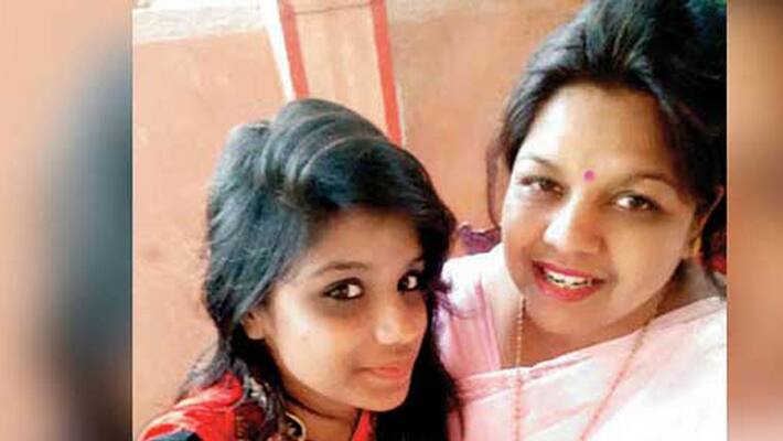 Mumbai: Girl Sues Coaching Class For Low HSC Score, Wins Rs. 3 Lakh Mumbai: Girl Sues Coaching Class For Low HSC Score, Wins Rs. 3 Lakh