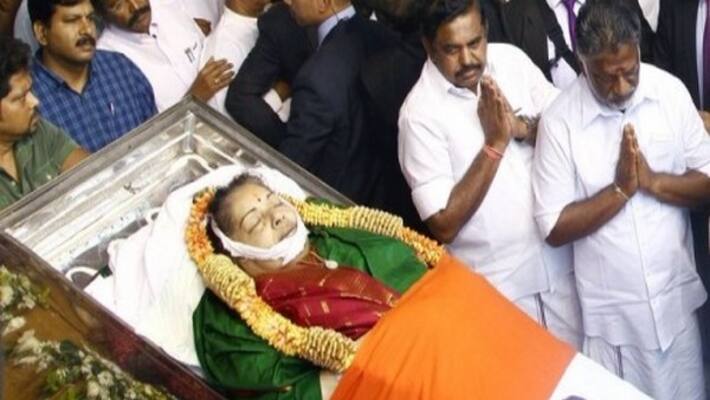 ஜெயலலிதா மரணம் தொடர்பான விசாரணை..! 8 பேர் பிரமாண பத்திரம் தாக்கல்..!