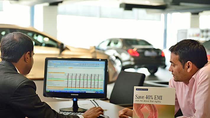 Government likely to hike vehicle registration charge Government likely to hike vehicle registration charge