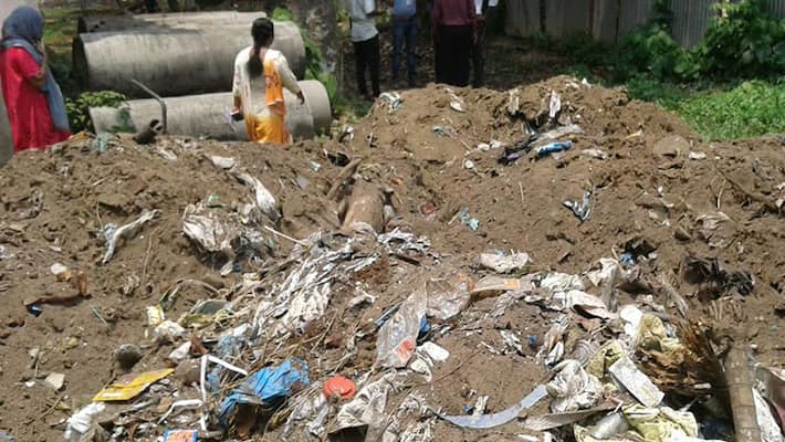 5 thousand fine to be charged on those who dispose waste in kaveri river bank 5 thousand fine to be charged on those who dispose waste in kaveri river bank