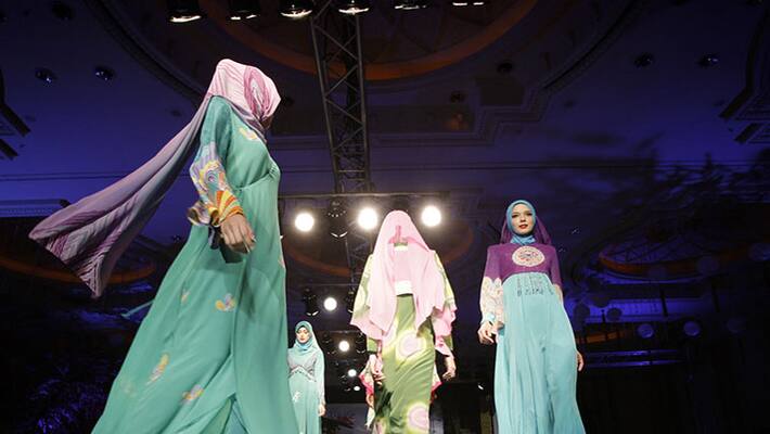 Islamic fashion is the new trend online Islamic fashion is the new trend online