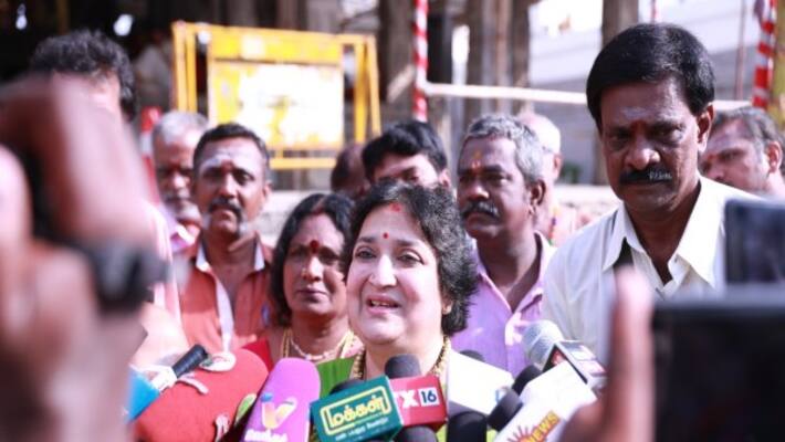 latha rajinikanth make pooja for tamilnadu latha rajinikanth make pooja for tamilnadu