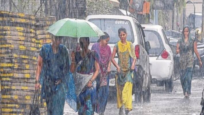 After 15 years Monsoon appear delayed in delhi snr After 15 years Monsoon appear delayed in delhi snr