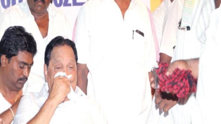 Duramurugan weeping in the chest ... MK Stalin in the tragedy Duramurugan weeping in the chest ... MK Stalin in the tragedy