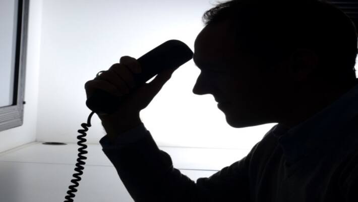 Fake call centre busted, 2held in kolkata Fake call centre busted, 2held in kolkata