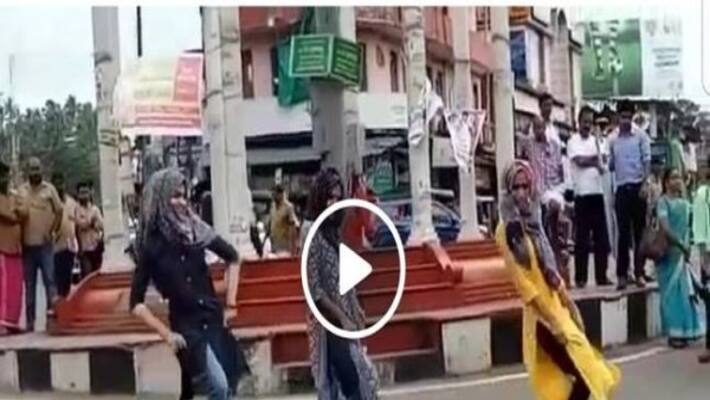 Burqa clad Muslim girls dance in flash mob in Malappuram get trolled for insulting Islam Burqa clad Muslim girls dance in flash mob in Malappuram get trolled for insulting Islam