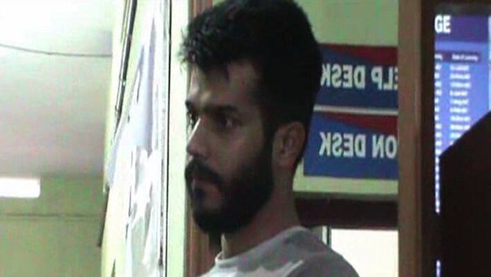 Police arrested one who fled with money from dubai Police arrested one who fled with money from dubai