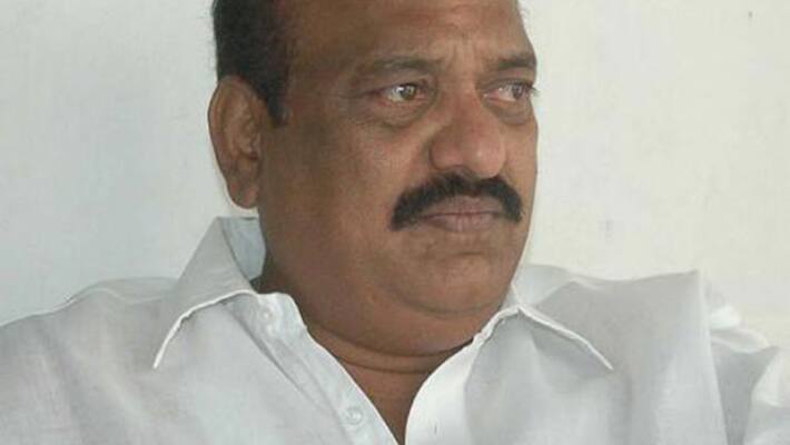 JC Prabhakar Reddy Arrested After protest at ullikallu sand reach in Anantapur JC Prabhakar Reddy Arrested After protest at ullikallu sand reach in Anantapur