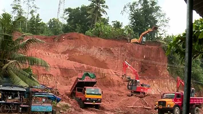 Land mining in Kottarakkara threat to MC Road Land mining in Kottarakkara threat to MC Road