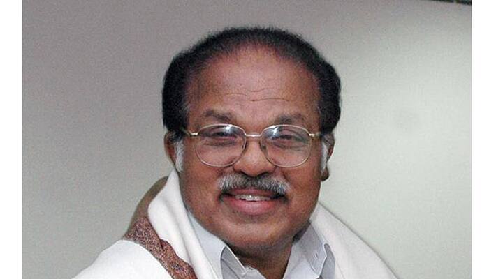 Tharoor and Gehlot are fit to lead The Congress, it is better for the party to have elections, says PJ Kurien Tharoor and Gehlot are fit to lead The Congress, it is better for the party to have elections, says PJ Kurien