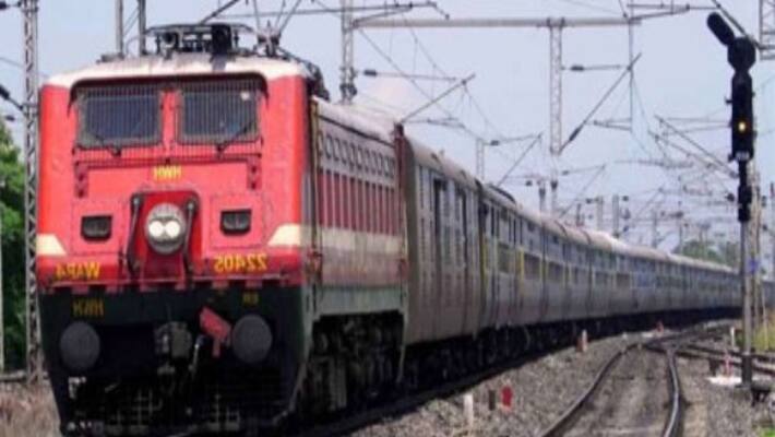 RPF Proposes 3 Year Jail Term For Eve Teasing On Board Trains RPF Proposes 3 Year Jail Term For Eve Teasing On Board Trains