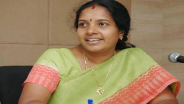 Do not do politics with language ... Vanathi Srinivasan's request Do not do politics with language ... Vanathi Srinivasan's request