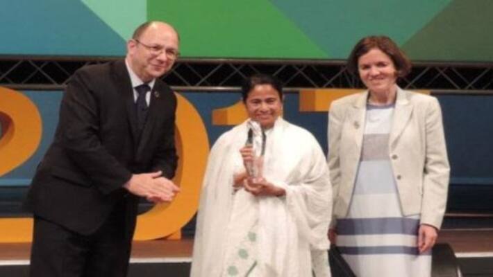 UN honours Mamata Banerjee with highest public service award for girl child project Kanyashree UN honours Mamata Banerjee with highest public service award for girl child project Kanyashree