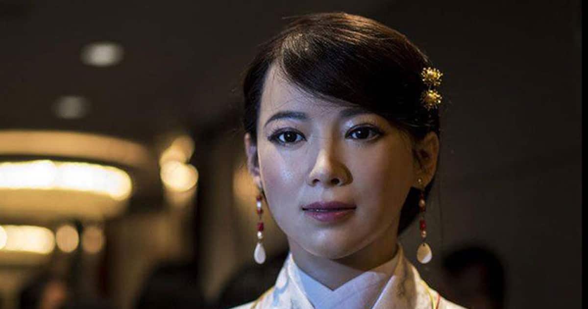 Meet Jia Jia, China's super realistic 'robot goddess'