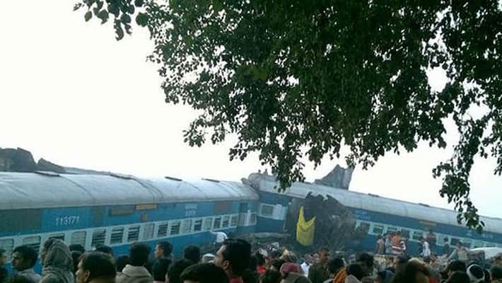 few injured passengers got scrapped notes at kanpur train accident spot few injured passengers got scrapped notes at kanpur train accident spot