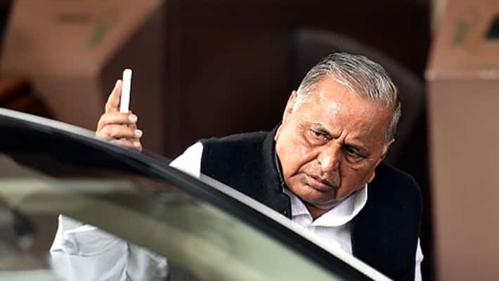 mulayam criticizes akhilesh yadav mulayam criticizes akhilesh yadav