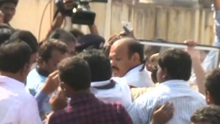 Police arrested ycp leader pardhasaradhi Police arrested ycp leader pardhasaradhi