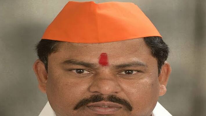 Hyderabad police files case against BJP MLA Raja Singh in dabeerpura police station Hyderabad police files case against BJP MLA Raja Singh in dabeerpura police station