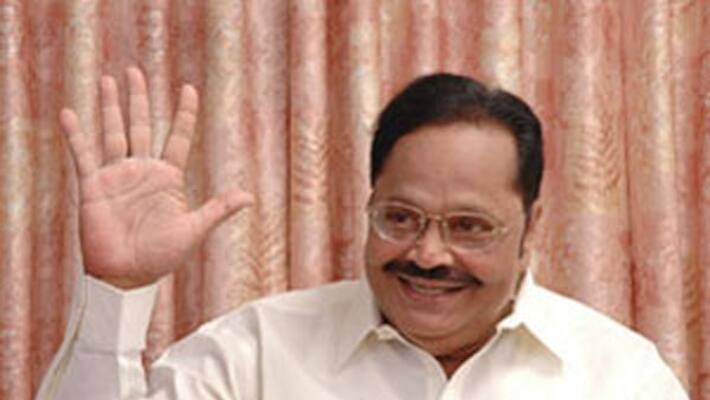 Duraimurugan returned home for 3rd time Duraimurugan returned home for 3rd time