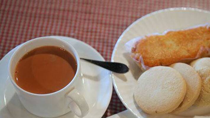 Inflation pushes up cost of Irani chai to Rs 20 in hyderabad Inflation pushes up cost of Irani chai to Rs 20 in hyderabad
