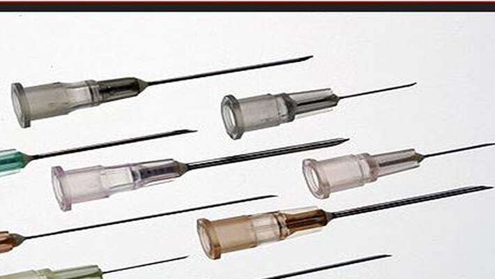 Man inserts 15 needles into penis rushed to hospital Man inserts 15 needles into penis rushed to hospital