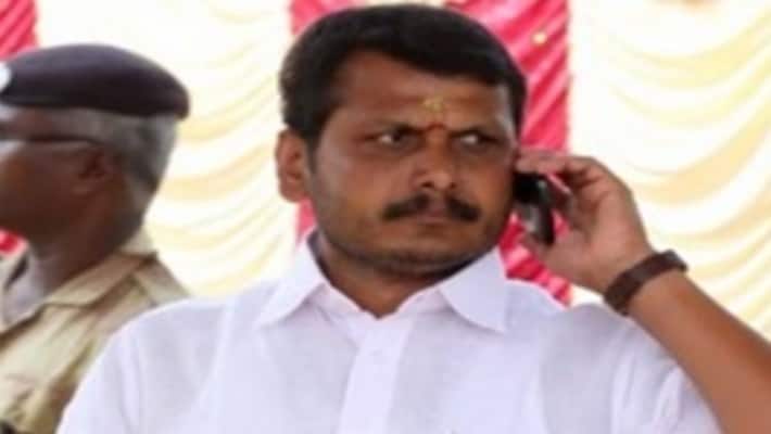 Karur MLA's house raided by Central Crime Branch police.! Karur MLA's house raided by Central Crime Branch police.!
