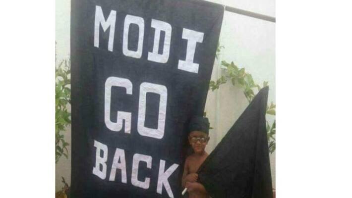 PM reaches Defence Expo venue, black balloons released at airport PM reaches Defence Expo venue, black balloons released at airport