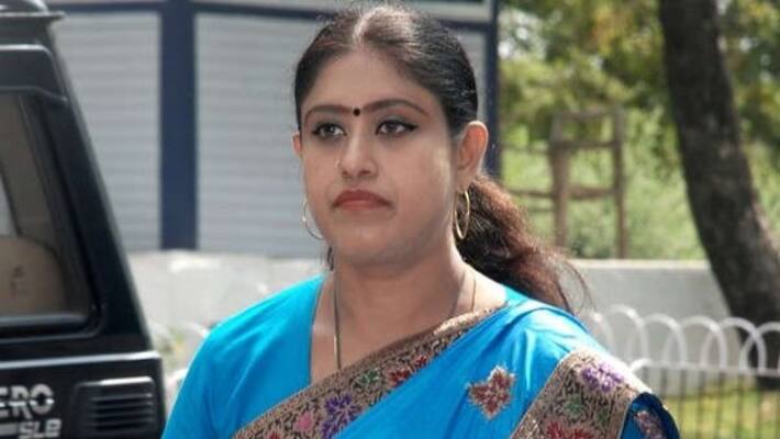 Congress Didn't finalize 4 constituency including vijayadharani MLA create Gropism Congress Didn't finalize 4 constituency including vijayadharani MLA create Gropism