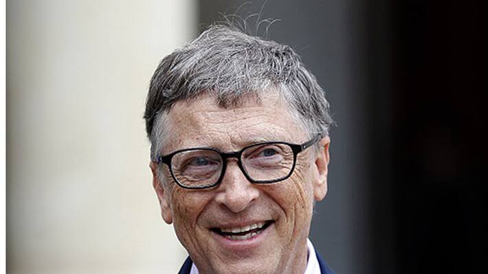 bill gates violated social distancing norms fake news viral kpt bill gates violated social distancing norms fake news viral kpt