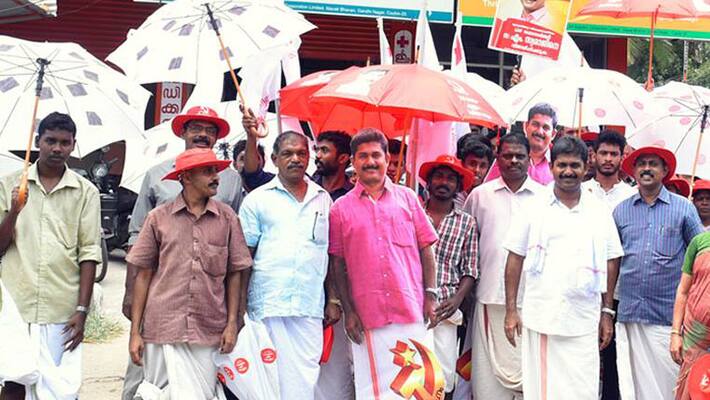 CPIM rebals begins to support M Swarj at Thripunithura CPIM rebals begins to support M Swarj at Thripunithura