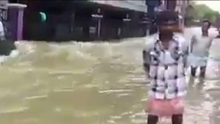Heavy rains in Hyderabad: one die due to electric shock at old Malakpet Heavy rains in Hyderabad: one die due to electric shock at old Malakpet