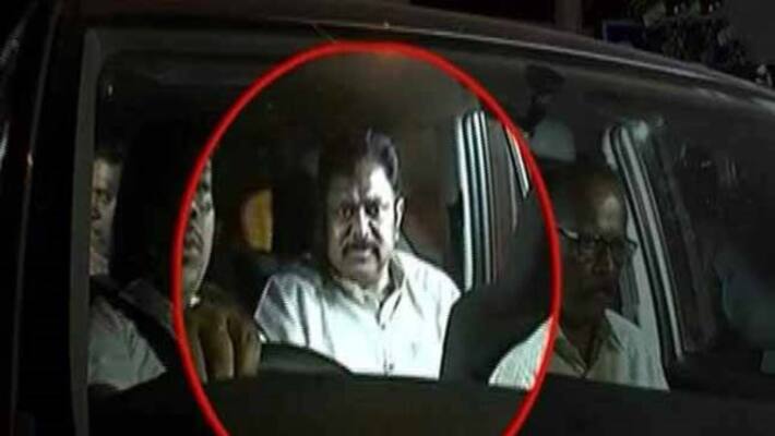 Cannot share documents with Dinakaran ED tells Madras HC Cannot share documents with Dinakaran ED tells Madras HC