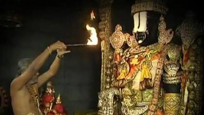 tirumalaSri Venkateswara Swamy temple opened tirumalaSri Venkateswara Swamy temple opened