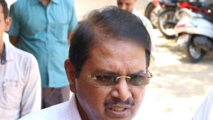 Former Chief Secretary said am not told about Minister meet to Jayalalitha Former Chief Secretary said am not told about Minister meet to Jayalalitha
