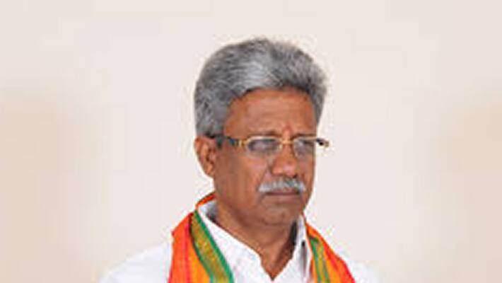 ap ex minister manikyalarao sensational comments ap ex minister manikyalarao sensational comments