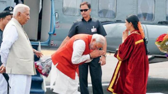 reality check on viral photo of modi bowing to a lady reality check on viral photo of modi bowing to a lady
