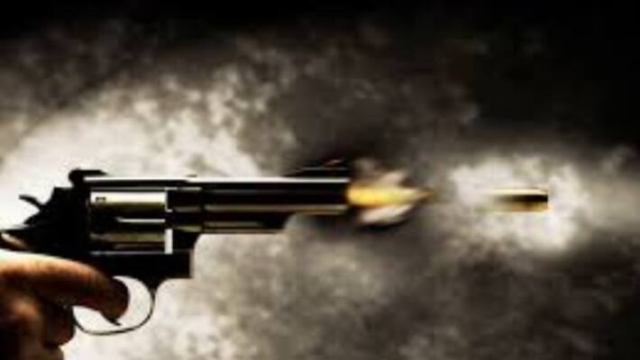 policeman opens fire on dhaba owner in uttar pradesh policeman opens fire on dhaba owner in uttar pradesh