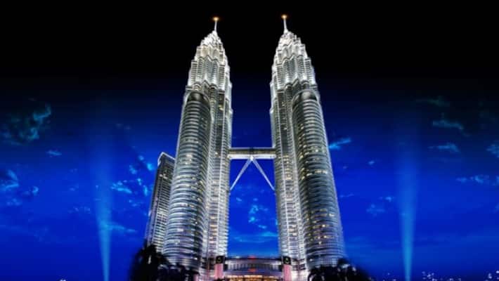 TNHB plans Petronas like twin towers in Nandanam TNHB plans Petronas like twin towers in Nandanam