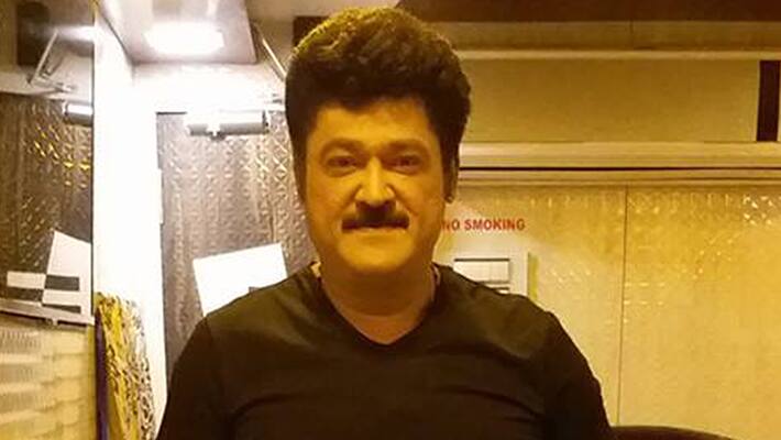 kannada actor Jaggesh campaigns for bjp candidate st somashekar kannada actor Jaggesh campaigns for bjp candidate st somashekar