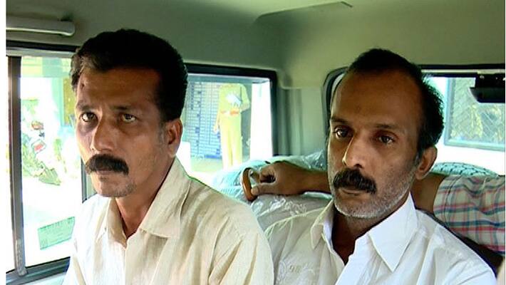 Police held two themple thieves Police held two themple thieves