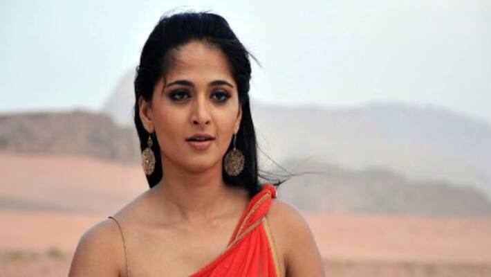Tollywood actress Anushka Shetty enrolled in a detox program to lose weight Tollywood actress Anushka Shetty enrolled in a detox program to lose weight
