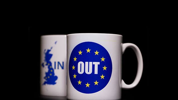 Brexit: UK votes to leave EU in historic referendum Brexit: UK votes to leave EU in historic referendum