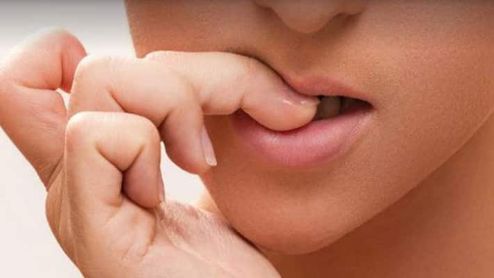 disease for biting your nails with teeth know how to get relief from it ABSC disease for biting your nails with teeth know how to get relief from it ABSC