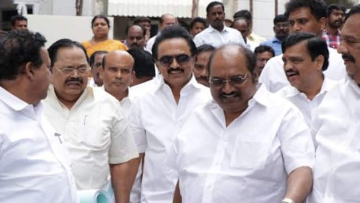 MK stalin to becomes DMK Chief karunanithi dmk mlas MK stalin to becomes DMK Chief karunanithi dmk mlas