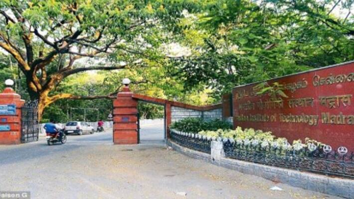 Terror in IIT Chennai .. Student's body recovered with burnt body .. Murder? Suicide? As investigated. Terror in IIT Chennai .. Student's body recovered with burnt body .. Murder? Suicide? As investigated.