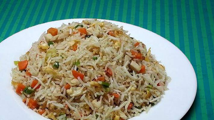 gang attacked nedumkandam resort due to chicken pieces in fried rice gang attacked nedumkandam resort due to chicken pieces in fried rice