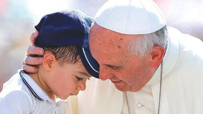 Pope Francis to remove bishops if found negligent in sexual abuse cases Pope Francis to remove bishops if found negligent in sexual abuse cases