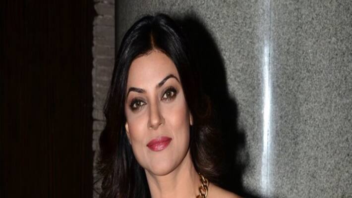 a 15 year old boy misbehaved with famous Bollywood actress a 15 year old boy misbehaved with famous Bollywood actress